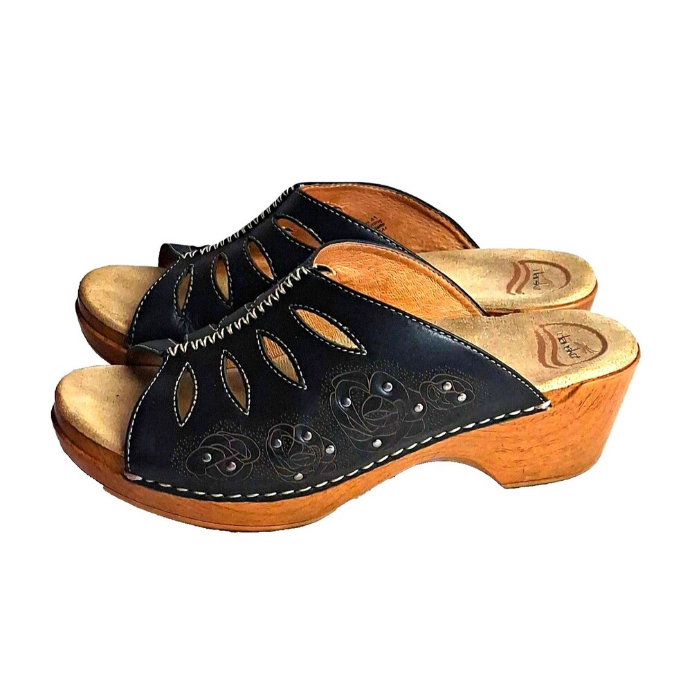 Dansko Womens 10.5 Black Leather Clogs Floral Embossed Casual Comfort Boho Chic